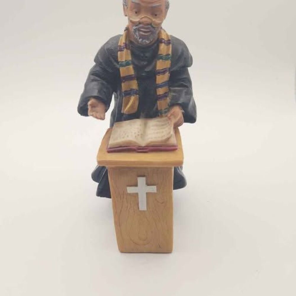 UTI The Church Collection - African AmericanPreacher/Pastor at Pulpit with Bible